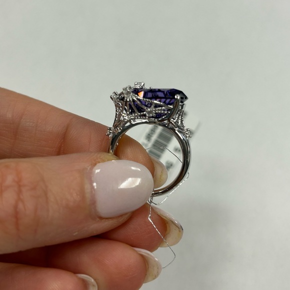 Suzy Levian Sterling Silver Purple Oval CZ Ring NWT - Picture 4 of 8